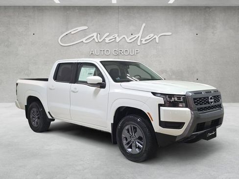 New 2026 Nissan Frontier SV image 2