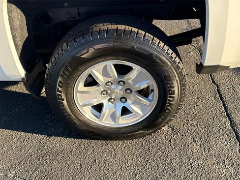 Used 2018 Chevrolet Silverado 1500 LT image 20