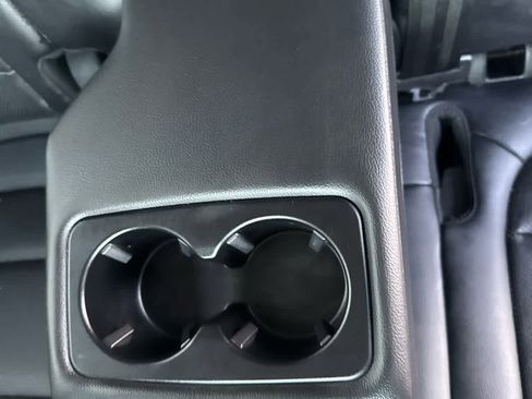 Used 2021 Ford Escape Titanium image 11