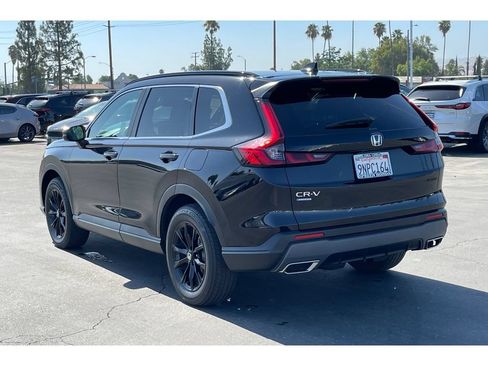 Used 2025 Honda CR-V Sport-L image 3