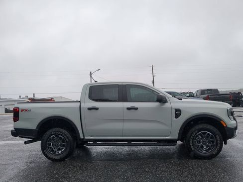 Used 2024 Ford Ranger XLT w/ Technology Package image 2