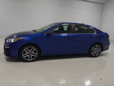 Used 2021 Kia Forte EX FWD image 2