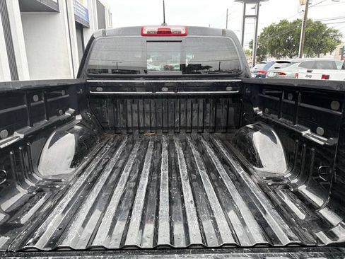 Used 2022 Chevrolet Colorado LT w/ LT Convenience Package RWD image 10