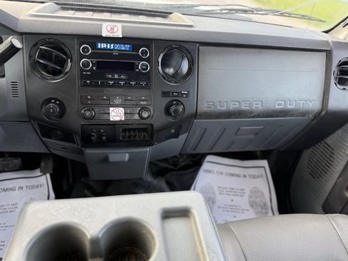 Used 2011 Ford F250 XL w/ PWR Equipment Group RWD image 10