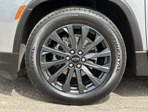 Certified 2023 Chevrolet Traverse RS w/ LPO, Floor Liner Package AWD/4WD image 8