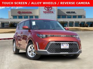 Used 2023 Kia Soul LX w/ LX Technology Package image 1