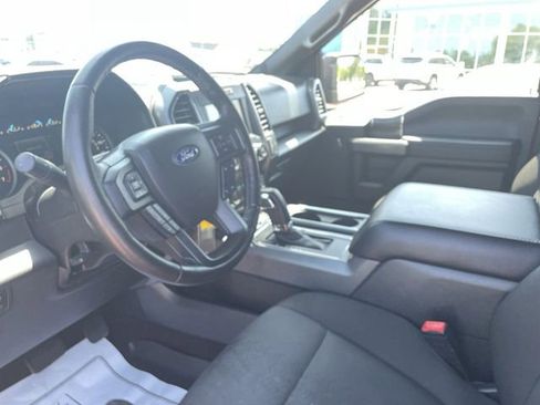 Used 2019 Ford F150 XLT w/ Equipment Group 302A Luxury AWD/4WD image 15
