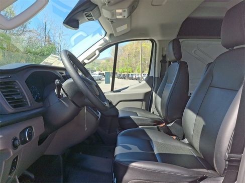 New 2025 Ford Transit 250 Low Roof AWD image 5