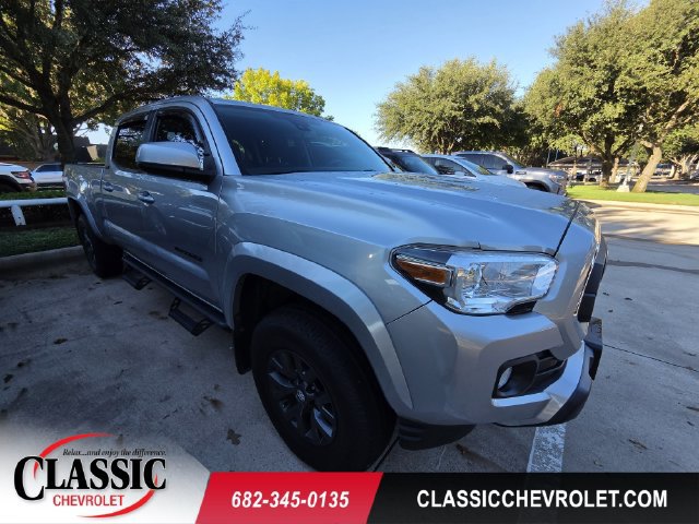 Used 2022 Toyota Tacoma SR5 RWD image 1
