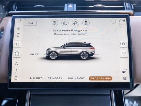 New 2025 Land Rover Range Rover Velar Dynamic HSE AWD/4WD image 27