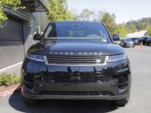 New 2026 Land Rover Range Rover Sport SE AWD/4WD image 4