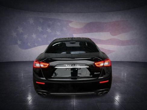 Used 2015 Maserati Ghibli image 4