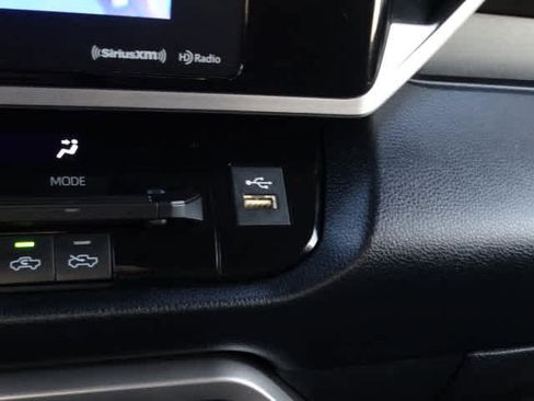 Used 2022 Toyota Tundra SR5 image 32