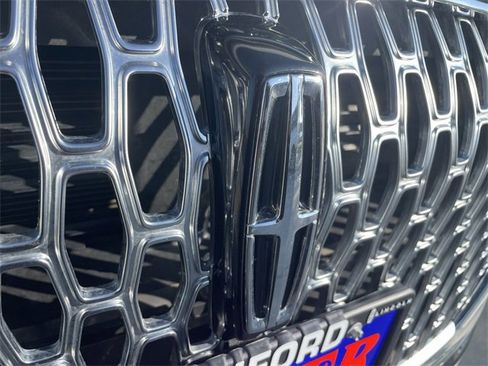 Used 2023 Lincoln Corsair FWD w/ Equipment Group 101A image 31