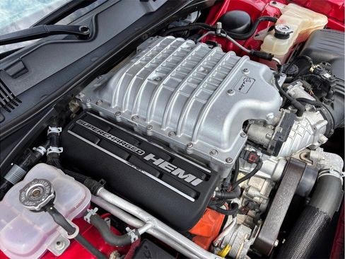Used 2016 Dodge Challenger SRT Hellcat RWD image 48