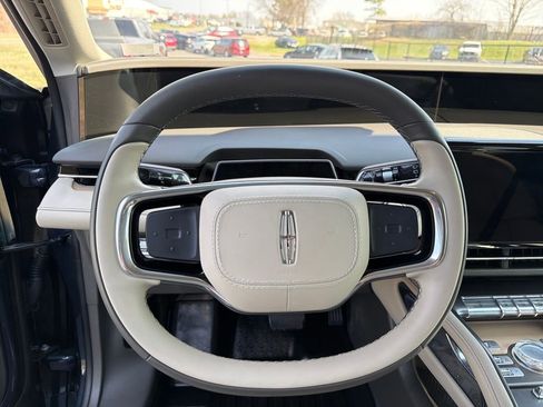 Used 2024 Lincoln Nautilus Reserve w/ Equipment Group 203A image 16