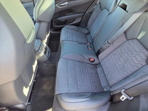 New 2026 Audi S e-tron GT Premium Plus image 16