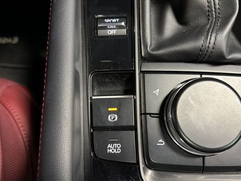 Used 2026 MAZDA MAZDA3 Carbon AWD/4WD image 39