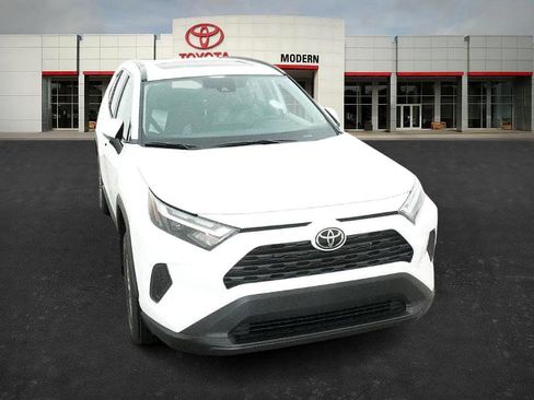 New 2025 Toyota RAV4 XLE image 32