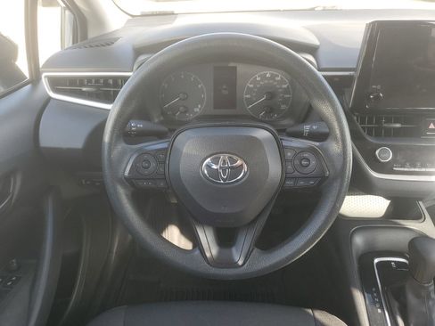 Used 2023 Toyota Corolla LE image 10