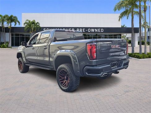 Certified 2022 GMC Sierra 1500 AT4 w/ AT4 Premium Package image 5