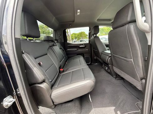 Used 2026 GMC Sierra 1500 SLT RWD image 31