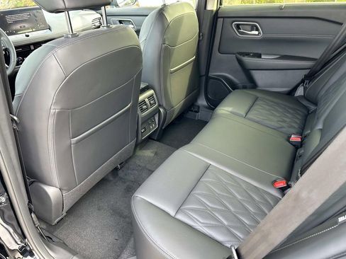 New 2026 Nissan Rogue Platinum w/ Platinum Premium Package AWD/4WD image 19
