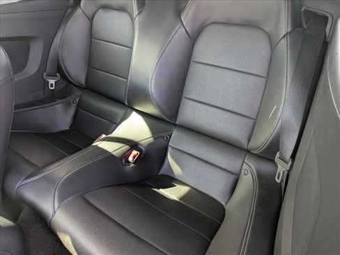 Used 2017 Ford Mustang GT Premium image 17