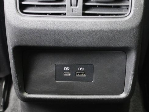 Certified 2023 Nissan Rogue SV image 39