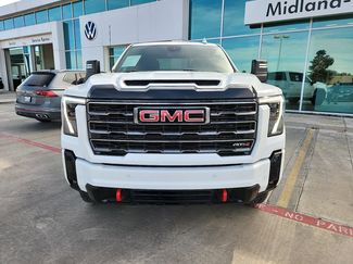 Used 2025 GMC Sierra 2500 AT4 video 2