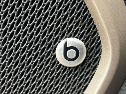 Used 2016 Jeep Renegade 75th Anniversary image 12