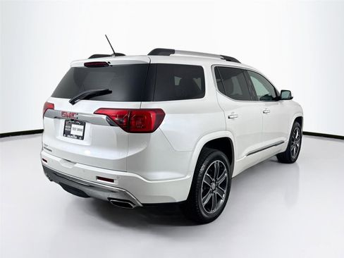 Used 2018 GMC Acadia Denali w/ Technology Package image 6