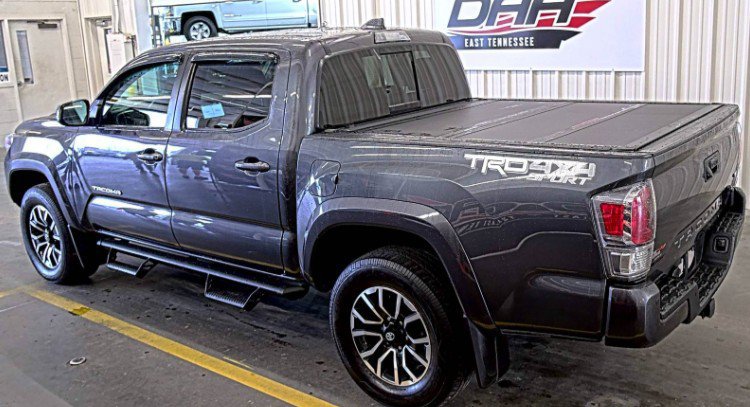 Used 2023 Toyota Tacoma TRD Sport w/ Advanced Technology Package AWD/4WD image 2