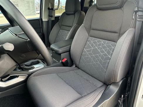 New 2025 Nissan Frontier SV image 21