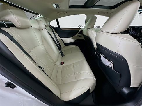 Used 2024 Lexus ES 350 Ultra Luxury image 30
