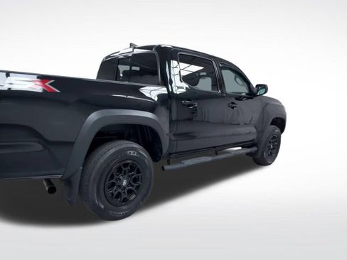 Certified 2023 Toyota Tacoma SR5 w/ SX Package AWD/4WD image 8