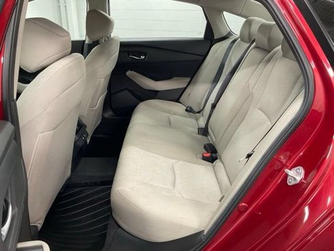 Certified 2025 Honda Accord SE image 11