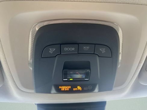 Used 2026 Toyota Corolla LE w/ LE Premium Package FWD image 28