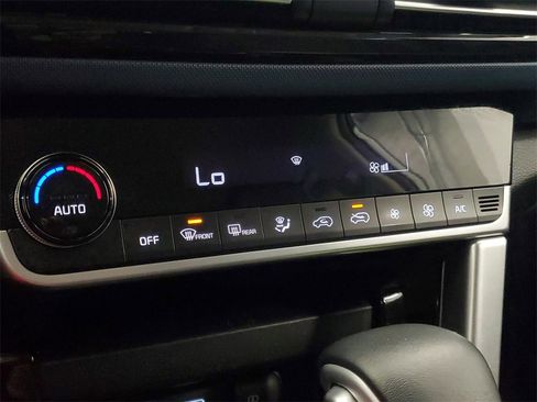 Certified 2023 Kia Seltos S image 22