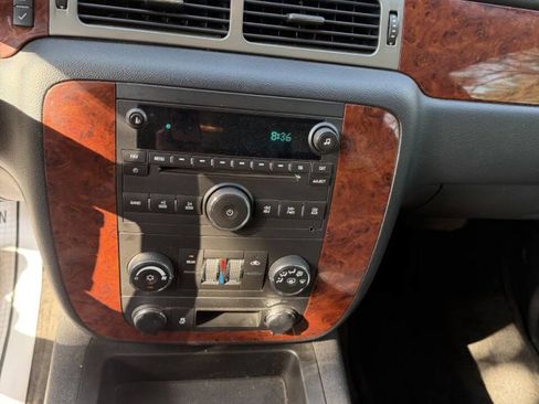 Used 2012 Chevrolet Tahoe LS RWD image 13