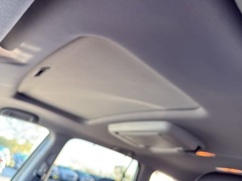 Used 2020 Honda Pilot Touring image 19