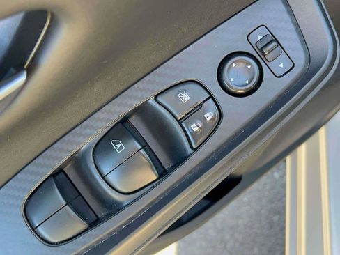 Used 2023 Nissan Sentra SV image 23