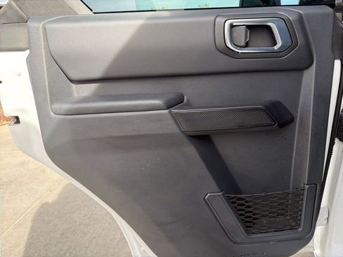 Used 2025 Ford Bronco Big Bend image 30