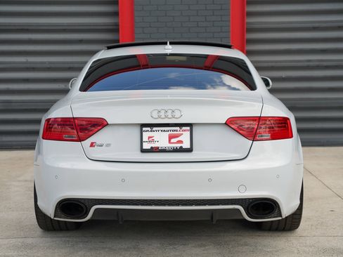 Used 2013 Audi RS 5 4.2 w/ Audi MMI Navigation Plus Pkg image 4