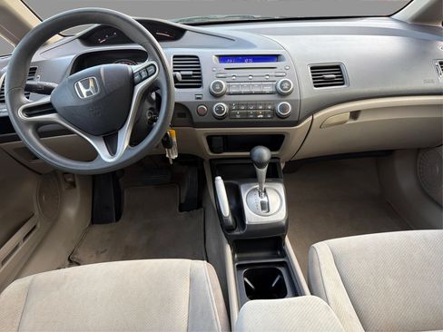 Used 2010 Honda Civic LX image 29