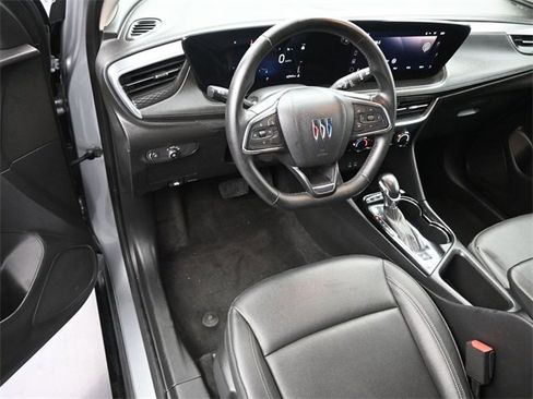 Used 2024 Buick Encore GX Sport Touring image 17