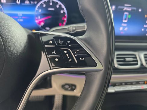 Certified 2026 Mercedes-Benz GLS 580 4MATIC image 18
