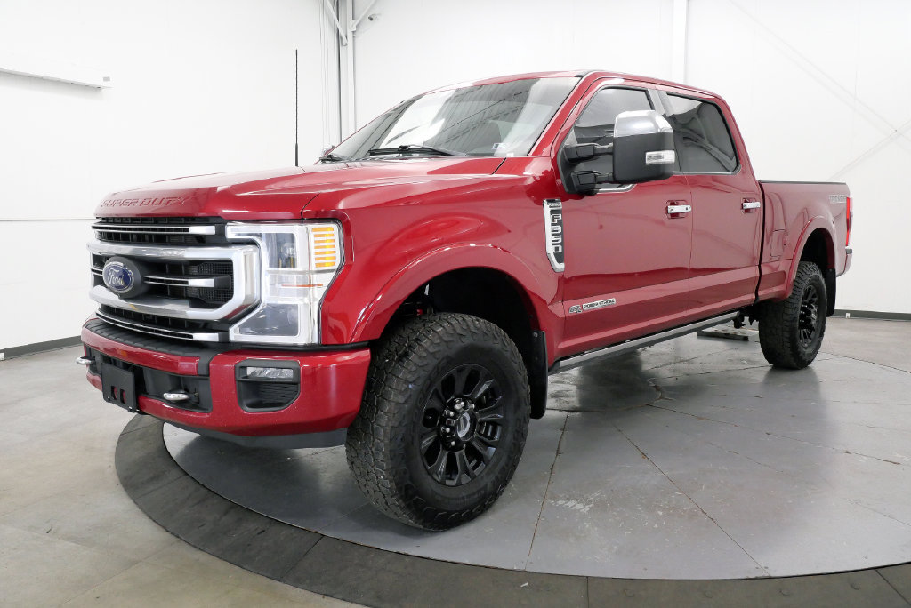 Used 2022 Ford F350 Platinum w/ Tremor Off-Road Package AWD/4WD image 4