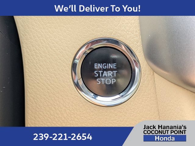 Used 2018 Toyota Highlander XLE FWD image 35