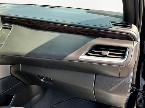 Used 2023 Chevrolet Tahoe LT image 17